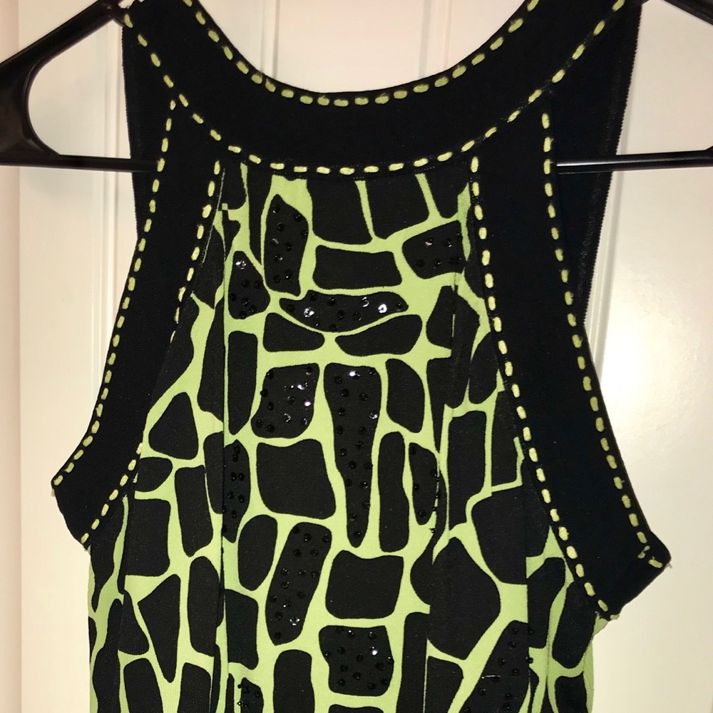 Green and black giraffe print tank